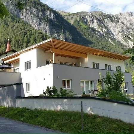 Ackerli Apartment